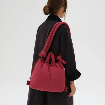 Cestovní taška ÖLEND Taška Ona Soft - Cherry Red