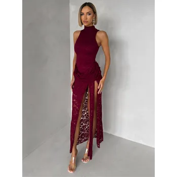 Dámské šaty Vínové krajkované šaty PURELY s vlečkou Velikost: ONESIZE