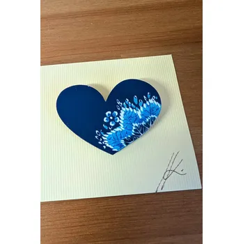 Brož Dřevěná brož Folklorní srdíčka Motiv: Kytičky 12