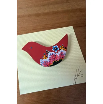 Brož Dřevěná brož Folklorní ptáčci Provedení: Folklorní 11