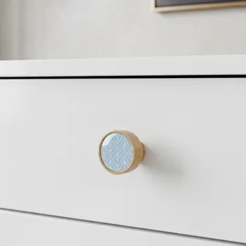 Nábytkové kování Interex design Dřevěná úchytka knopka ARSIA / Buk - modrá