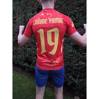 ŠPANĚLSKO - Yamal - červeno-žlutý s hlavou 6