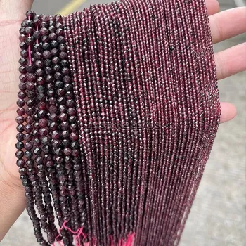 Přírodní kámen Přírodní křišťálové a jaspisové korálky 2–4mm | šperky - Přírodní vinný granát , 3mm cca 125 ks