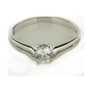 Prsten Zlatý prsten s kamenem z bílého zlata