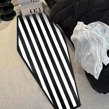 Koberec Strašidelný omyvatelný koberec s lebkou | bytový textil - SJR14 , 50X80CM (1,6X2,6 STOPY)