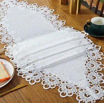 ubrus Běhoun krajkový ubrus na stůl komodu BÍLÝ 35x180 cm