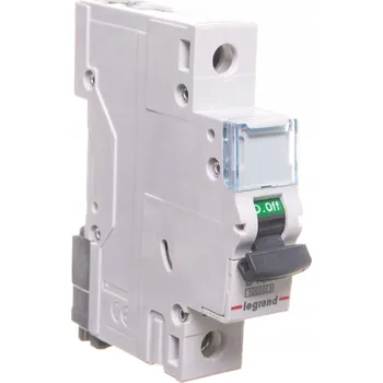 Jistič TX3 JISTIČ, 1 PÓLOVÝ, CHAR. B, 10A 10000A LEGRAND 404082