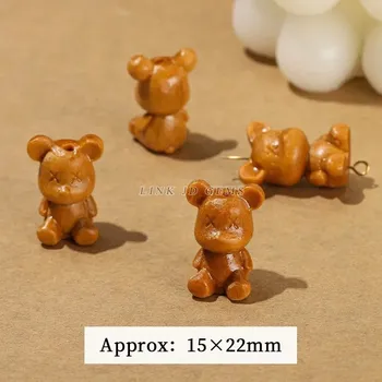 Přívěsek kočičí hlava ze santalového dřeva | šperky - Sedící medvěd