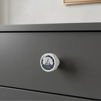 Nábytkové kování Interex design Dřevěná úchytka knopka ARSIA / Bílá - motiv lodi