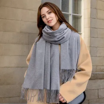 Šála ŠÁLA ŠEDÁ Dámská šála z imitace kašmíru šátek velký nákrčník Akademie