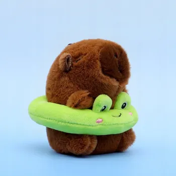 PLYŠOVÁ PŘÍVĚSEK NA KLÍČE KAPYBARA S ZÁCHRANÝM KRUH V TVARU ŽABKY - 12 CM