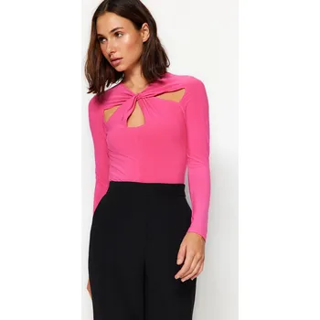 Body Trendyol Fuchsiové body s výřezy a řasením, přiléhavé s pružnými zapínáním a pleteným tělem Trendyol růžová 2405926