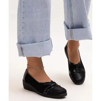 Dámské polobotky Polobotky model 207067 Solea 38