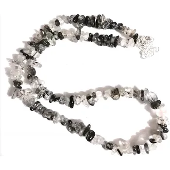 Náhrdelník Křišťál s turmalínem náhrdelník sekaný, krátký cca 43 cm