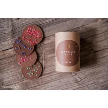 Čokoláda Lyra MANDALA MILK Mléčná čokoláda s lyofilizovaným ovocem 200 g