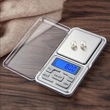 ELEKTRONICKÁ JUBILEJNÍ VÁHA 200G/0,01G + BATERIE