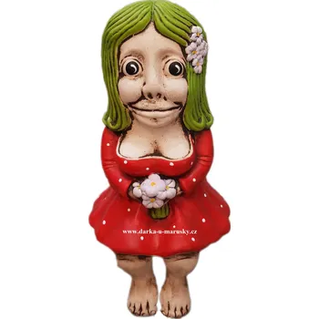 Zahradní dekorace Vodnice sedící - červená