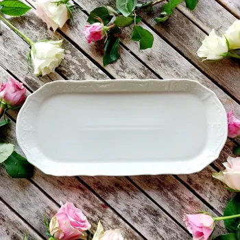 BERNADOTTE IVORY podnos 4-hranný 37 cm, slonová kost, Thun 1794 (Porcelánový podnos 2. jakost)