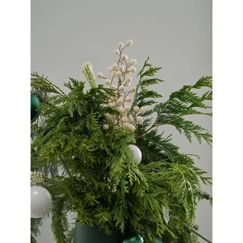 Vánoční dekorace Sinsay - Vánoční dekorativní větvička s bílými ozdobami - bílá - 484HE-00X - 484HE-00X-ONE