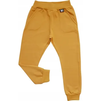 Chlapecké tepláky MEDOVÉ s kapsami, pohodlné do školy REVAJ 110