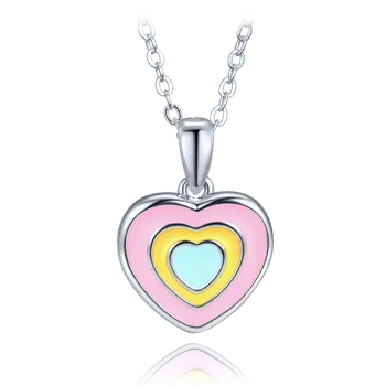 Náhrdelník Dětský stříbrný náhrdelník s duhovým srdíčkem
