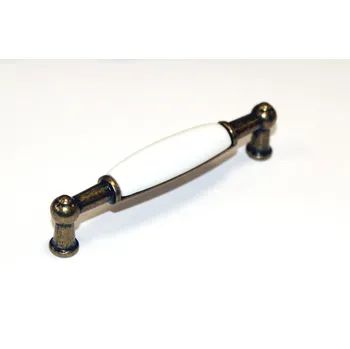 Nábytkové kování 84001 úchytka rozteč 96mm staromosaz porcelán. bílý (Úchytka kombinující kov ze staré mosazi a čistě bílou porcelánovou vložku. Rozteč 96mm. Klasický a nadčasový kontrast.)