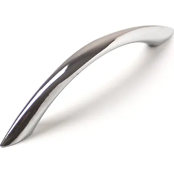 Nábytkové kování 770128 úchytka KAREL rozteč 96mm chrom lesklý (Klasická úchytka s roztečí 96mm v lesklém chromu. Výrazný lesk, snadná údržba, vhodná pro tradičnější interiéry.)