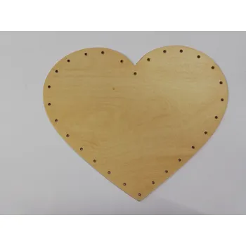 Dno na pletení pedigem JAVOR - srdce - 20x17 cm