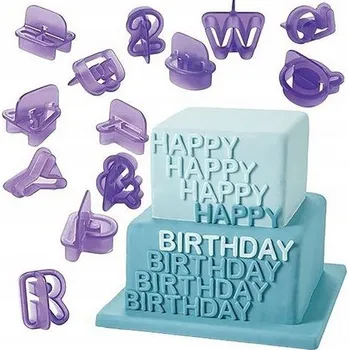 Vykrajovátko Vykrajovátka na cukrovou hmotu. Písmena Malá a Velká Abeceda