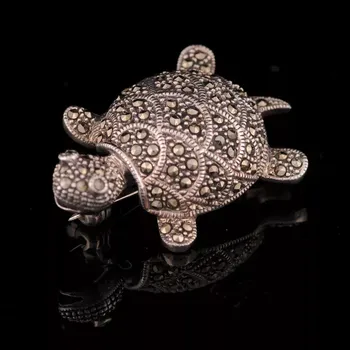 Brož Stříbrná brož želva osazená markazitem Ag 9,1 g
