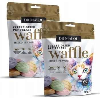 Krmivo pro kočku Pamlsek pro kočky s oplatkami z lyofilizovaného kuřecího masa (mix chutí) 2ks