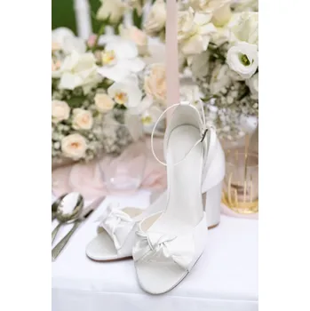 Dámské lodičky StudioAgnesSvatební obuv DIANE saténové sandály smetanové Barva: IVORY smetanová, Velikost: 37, Materiál: Satén