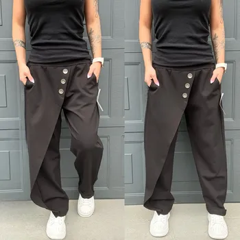 Asymetrické kalhoty s knoflíky Barva: Černá