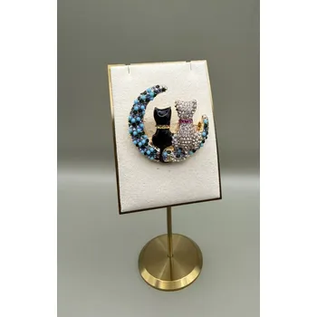 Brož Kovová brož "Kočky na měsíci"