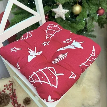 Podsedák Písecké lůžkoviny Sedák na židli - Vánoční Strom červená