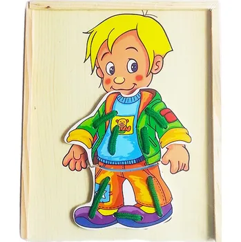 Dřevěná hračka DŘEVĚNÉ PUZZLE ŠNĚROVAČKA CHLAPEC UČENÍ VÁZÁNÍ BOT PŘEVLÉKAČKA