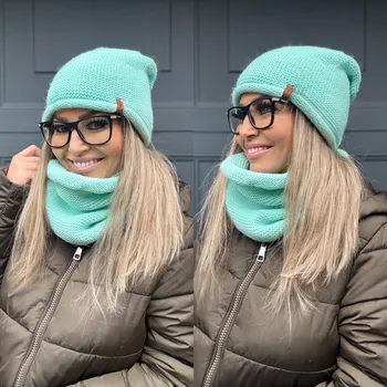 Čepice Komplet čepice + nákrčník Barva: Tyrkys