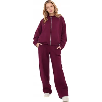 Dámské tepláky s širokými nohavicemi