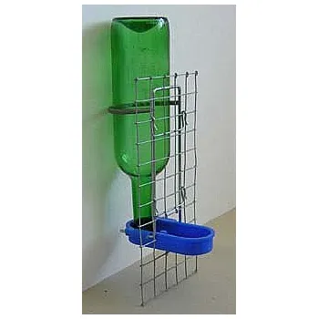 napáječka pro hospodářská zvířata Univerz. napáječka pro venkovní a vnitřní zavěšení, bez chrániče okusu s pružinou, pro králíky