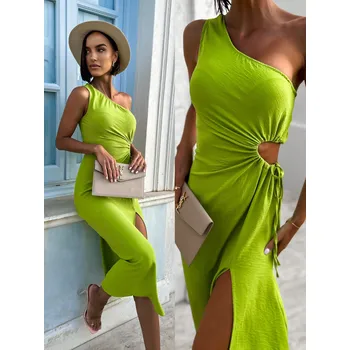 Dámské šaty Světle zelené elegantní šaty LATINEN s průstřihy Velikost: ONESIZE