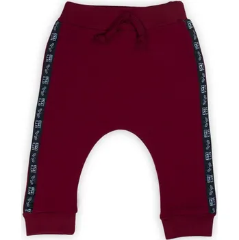 Kojenecké oblečení Nicol tepláky červené, velikost 62