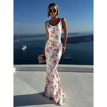 Dámské šaty Bílé květinové dlouhé šaty MURAKA s růžemi Velikost: ONESIZE