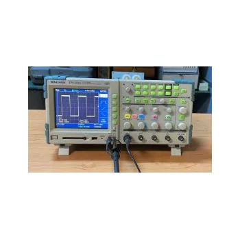 Osciloskop Tektronix TPS2014B, bateriový osciloskop, 4x 100 MHz