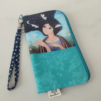 Zuzana Honsová Obal na mobilní telefon s kapsičkou a poutkem na zápěstí - Den a noc