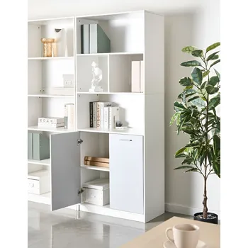 Obývací pokoj 2dveřová knihovna šedá a bílá dřevotříska MDF minimalistický kancelářský nábytek otevřená a zavřená police Beliani