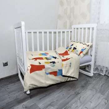 Povlečení Sablio Mikroplyšové dětské povlečení do postýlky Seriál přátelé FRIENDS Postavy - 120x90 / 40x60