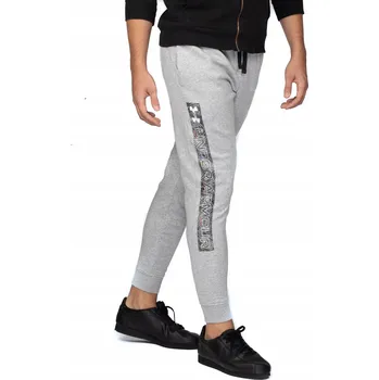 Under Armour pánské tepláky Rival Fleece Graphic Joggers šedé, velikost XL