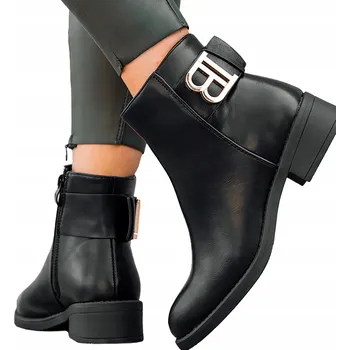 Dámské kozačky DÁMSKÉ ČERNÉ KOTNÍKOVÉ BOTY NA NÍZKÉM PODPATKU S MÓDNÍM ZLATÝM ZDOBENÍM NA SVRŠKU vel. 38