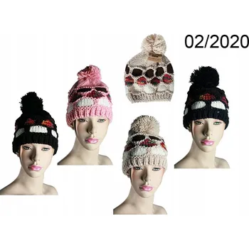 Čepice Čepice s bambulí, pletená dámská, zimní, béžová