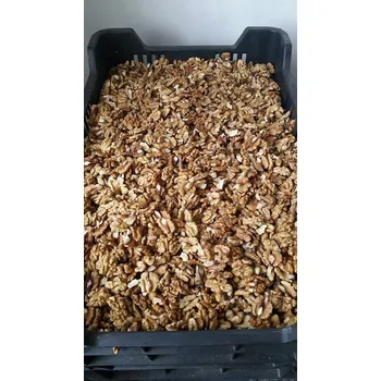 OVO-SADBA, spol. s r.o. Vlašské ořechy - půlky